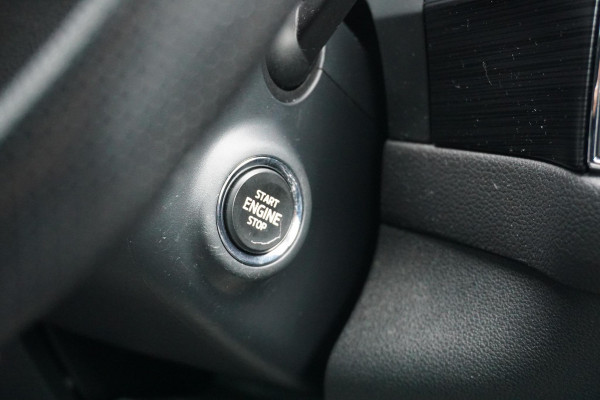 Škoda Kodiaq 1.5 TSI Black Edition 7p. + DEALER ONDERHOUDEN / PANO / DODEHOEK DETECTIE