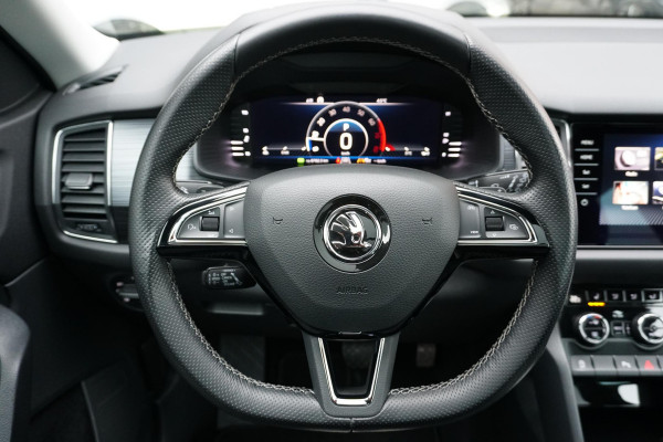 Škoda Kodiaq 1.5 TSI Black Edition 7p. + DEALER ONDERHOUDEN / PANO / DODEHOEK DETECTIE