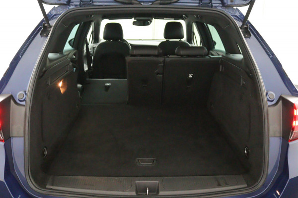 Opel Astra Sports Tourer 1.2 Elegance*NAVI*ECC*CRUISE*HAAK*CAMERA*CARPLAY*