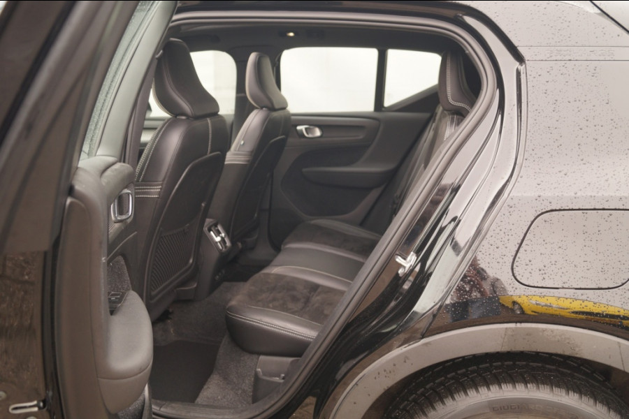 Volvo XC40 Recharge P8 AWD R-Design -PANO-NAVI-ECC-