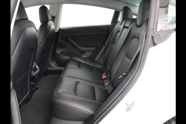 Tesla Model 3 Standard RWD Plus 60 kWh | Autopilot | Panoramadak | Leder | Stoelverwarming | Full LED | Camera | Navigatie | Keyless