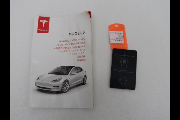 Tesla Model 3 Standard RWD Plus 60 kWh | Autopilot | Panoramadak | Leder | Stoelverwarming | Full LED | Camera | Navigatie | Keyless