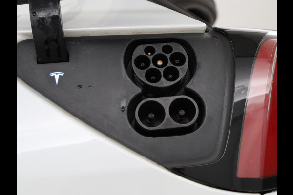Tesla Model 3 Standard RWD Plus 60 kWh | Autopilot | Panoramadak | Leder | Stoelverwarming | Full LED | Camera | Navigatie | Keyless