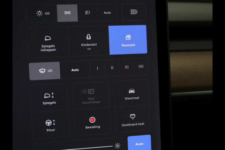 Tesla Model 3 Standard RWD Plus 60 kWh | Autopilot | Panoramadak | Leder | Stoelverwarming | Full LED | Camera | Navigatie | Keyless