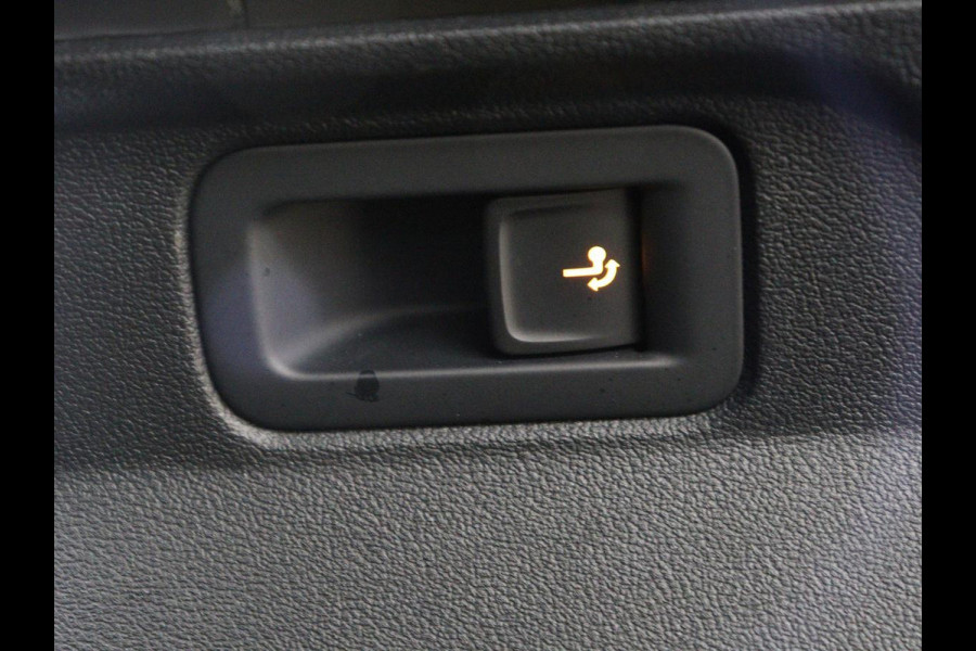 Volkswagen ID.4 Max 77 kWh | Panoramadak | Stoelverwarming | Head-Up | Warmtepomp | 360 Camera | Trekhaak | Sfeerverlichting | Half leder | Matrix LED | Carplay | Adaptive cruise | Memory | Keyless | Massage