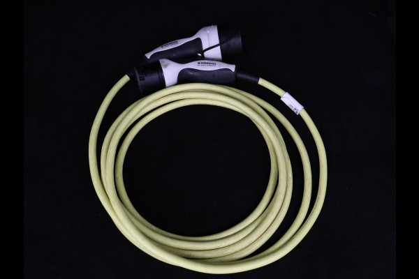 Volkswagen ID.4 Max 77 kWh | Panoramadak | Stoelverwarming | Head-Up | Warmtepomp | 360 Camera | Trekhaak | Sfeerverlichting | Half leder | Matrix LED | Carplay | Adaptive cruise | Memory | Keyless | Massage