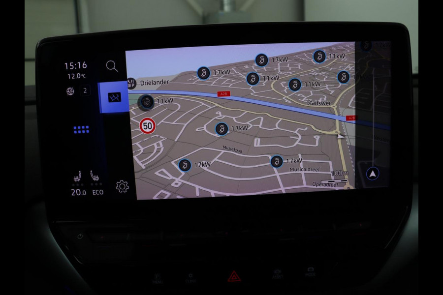 Volkswagen ID.4 Max 77 kWh | Panoramadak | Stoelverwarming | Head-Up | Warmtepomp | 360 Camera | Trekhaak | Sfeerverlichting | Half leder | Matrix LED | Carplay | Adaptive cruise | Memory | Keyless | Massage