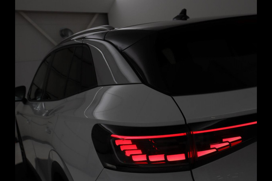 Volkswagen ID.4 Max 77 kWh | Panoramadak | Stoelverwarming | Head-Up | Warmtepomp | 360 Camera | Trekhaak | Sfeerverlichting | Half leder | Matrix LED | Carplay | Adaptive cruise | Memory | Keyless | Massage