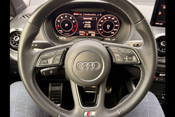 Audi Q2 35 TFSI S Edition 150pk Automaat | Trekhaak | Stoelverwarming | Elek Achterklep  | Navigatie | S-line