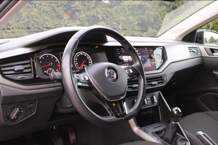 Volkswagen Polo 1.0 TSI Comfortline Business Carplay AdaptiveCruise NwModel !!NIEUWBINNEN!!