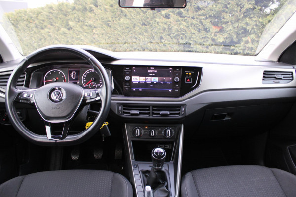 Volkswagen Polo 1.0 TSI Comfortline Business Carplay AdaptiveCruise NwModel !!NIEUWBINNEN!!