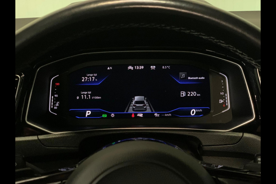 Volkswagen T-Roc 2.0 TSI 4Motion R | AKRAPOVIC | KAMELEON FOLIE | PANO | BEATS AUDIO