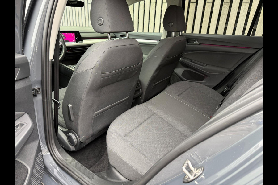 Volkswagen Golf 1.0 TSI Life Business / 19' /sfeer / Led /Cruise