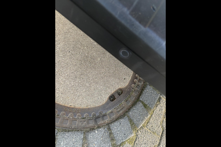 Renault Trafic 2.0 dCi 130 T30 L2H1 Comfort*CRUISE*NAVI*A/C*TEL*3