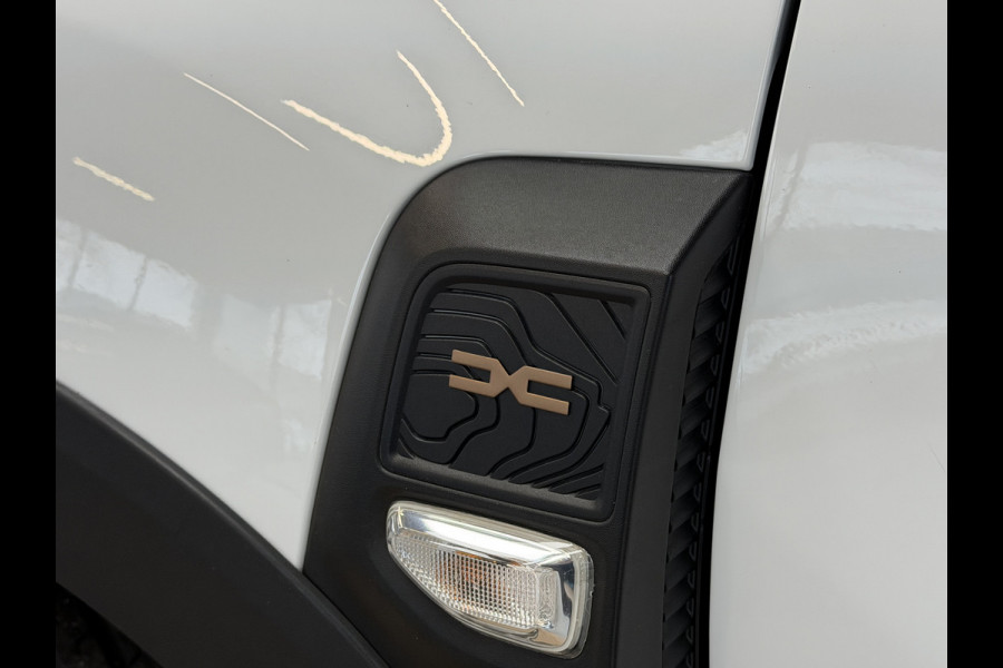 Dacia Duster 1.3 TCe 150 AUT Extreme | Navi | Blindspot | 17" | Stoelverwarming | Led | Carplay | PDC V+A | 100 % Dealer onderhouden!