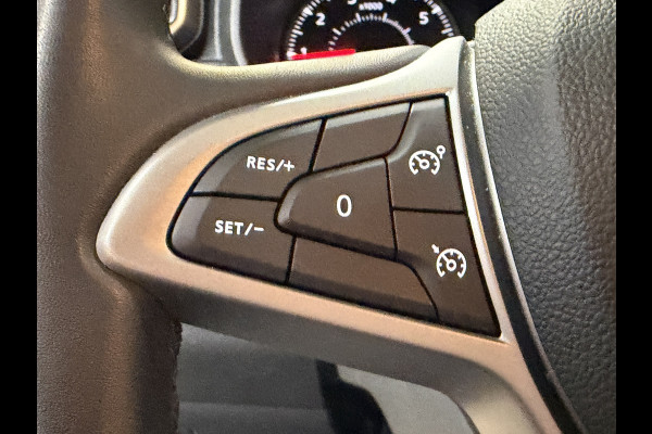 Dacia Duster 1.3 TCe 150 AUT Extreme | Navi | Blindspot | 17" | Stoelverwarming | Led | Carplay | PDC V+A | 100 % Dealer onderhouden!