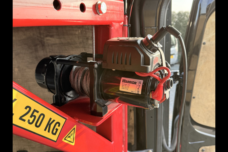 Mercedes-Benz Sprinter 314 CDI 143 PK AUTOMAAT RWD 3.5T / L2H1 / HENDI KRAAN / 3.5T TREKHAAK / CAMERA / BLINDSPOT / 3-ZITS