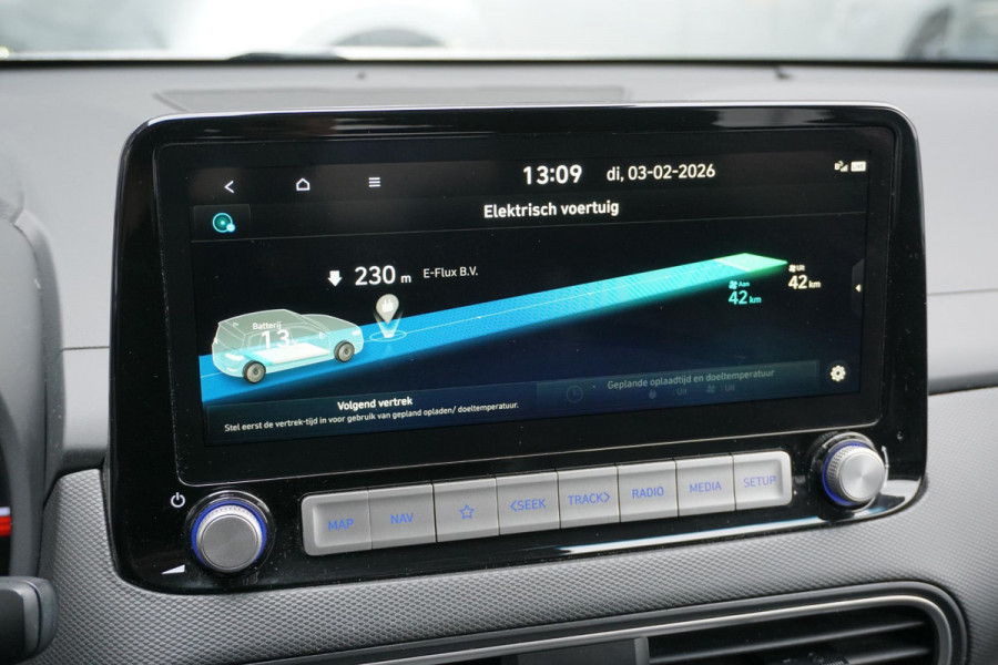 Hyundai Kona EV Premium 64 kWh + LEDER / DODEHOEK  / STUURWIEL VERWARMING