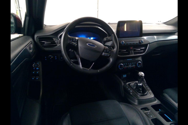 Ford FOCUS Wagon 1.0 EcoBoost Hybrid Active X Business | Navi | Schuif - Kanteldak | Trekhaak.