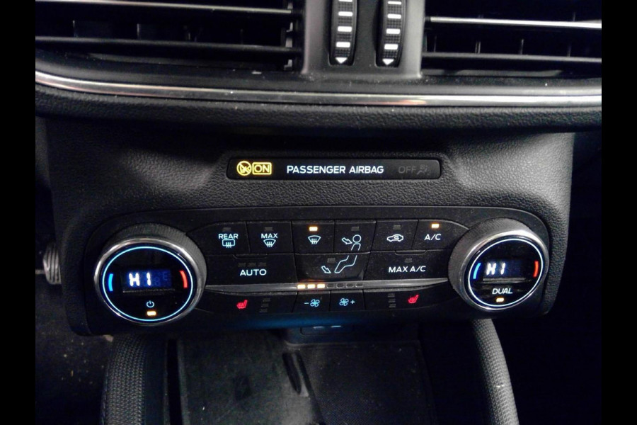 Ford FOCUS Wagon 1.0 EcoBoost Hybrid Active X Business | Navi | Schuif - Kanteldak | Trekhaak.