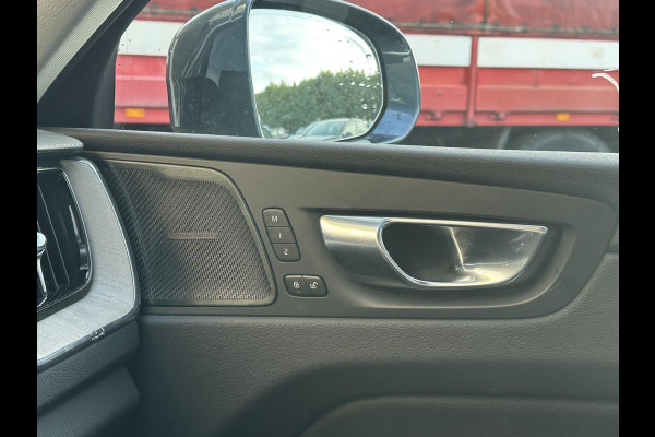 Volvo XC60 2.0 B5 Inscription PANODAK | LEDER | ELEKTRISCHE TREKHAAK | ELEKTRISCHE STOELEN MET GEHEUGEN | 360° CAMERA | HEAD-UP DISPLAY | HARMAN KARDON AUDIO | VOLVO DEALER ONDERHOUDEN | ORIGINEEL NL AUTO MET NAP | RIJKLAAR GELEVERD MET 12 MND BOVAG GARANTIE