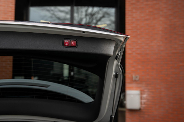 Mercedes-Benz E-Klasse AMG 53 4MATIC+ Achterasbesturing Panorama Trekhaak