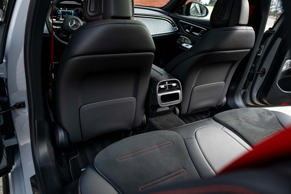 Mercedes-Benz E-Klasse AMG 53 4MATIC+ Achterasbesturing Panorama Trekhaak