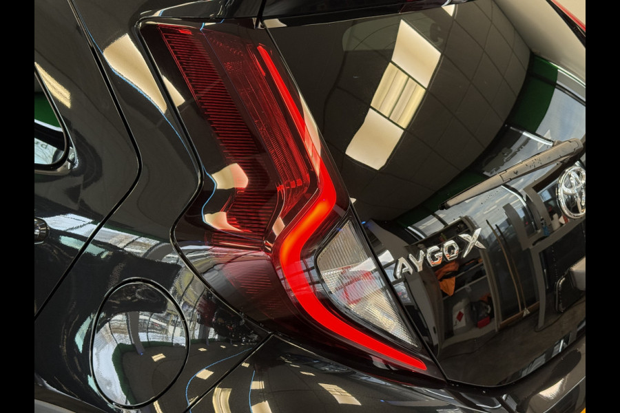 Toyota Aygo X 1.0 VVT-i MT first ACC Achteruitrijcamera 24 maanden garantie mogelijk (*vraag naar de voorwaarden)