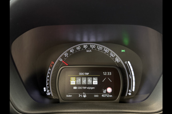 Toyota Aygo X 1.0 VVT-i MT first ACC Achteruitrijcamera 24 maanden garantie mogelijk (*vraag naar de voorwaarden)