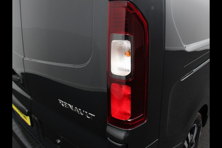 Renault Trafic 2.0 Blue dC1 150 EDC T29 L2H1 Extra Dubbele Cabine Navigatie Airco Lichtmetalen velgen Betimmering Trekhaak Camera Parkeer sensoren Dab