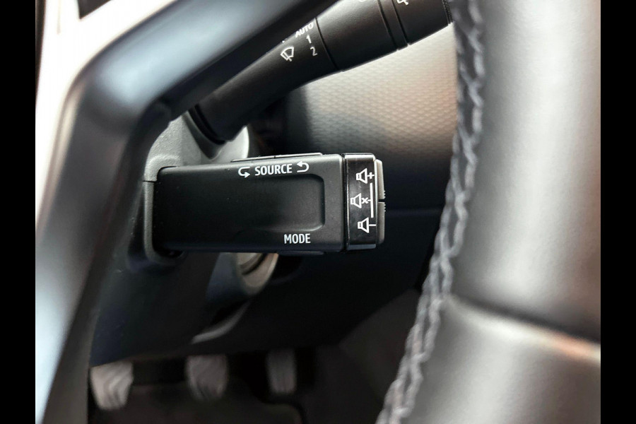 Renault Clio 1.0 TCe 90 Equilibre | Navigatie | Apple Carplay/Android Auto | Cruise Control | Full | LED | Airco