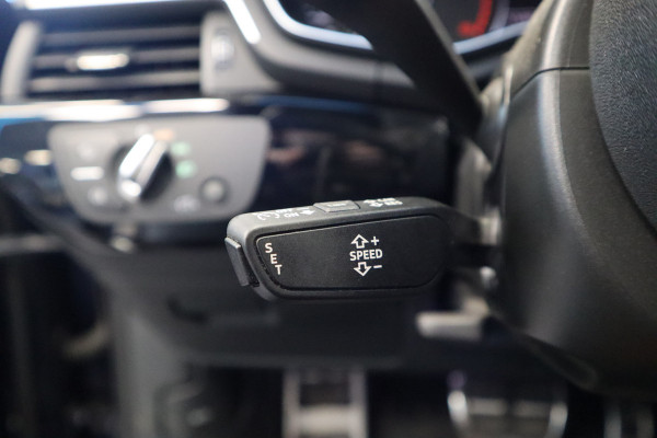 Audi A4 Avant 40 TFSI S edition Cruise/Climate PDC 204PK! 24 maanden garantie mogelijk (*vraag naar de voorwaarden)