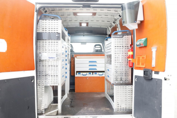 Peugeot Boxer 2.0 BlueHDI E6 130pk L1H2 Premium Navi/Camera/Inrichting 04-2018