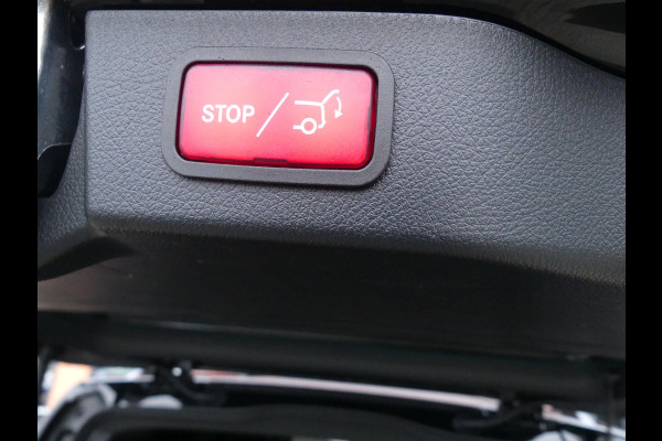 Mercedes-Benz V-Klasse 300d Extra Lang AMG Dubbel Cabine Adaptive cruise Sfeerverlichting