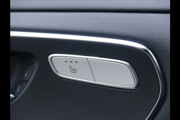 Mercedes-Benz V-Klasse 300d Extra Lang AMG Dubbel Cabine Adaptive cruise Sfeerverlichting