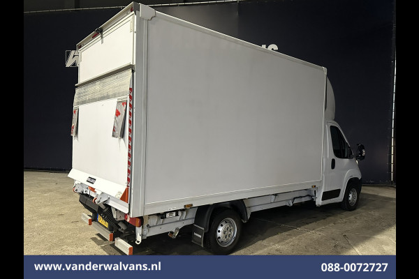 Opel Movano 2.2D 141pk Bakwagen Laadklep Euro6 Airco | Camera | Cruisecontrol | 1046kg Laadvermogen Bijrijdersbank
