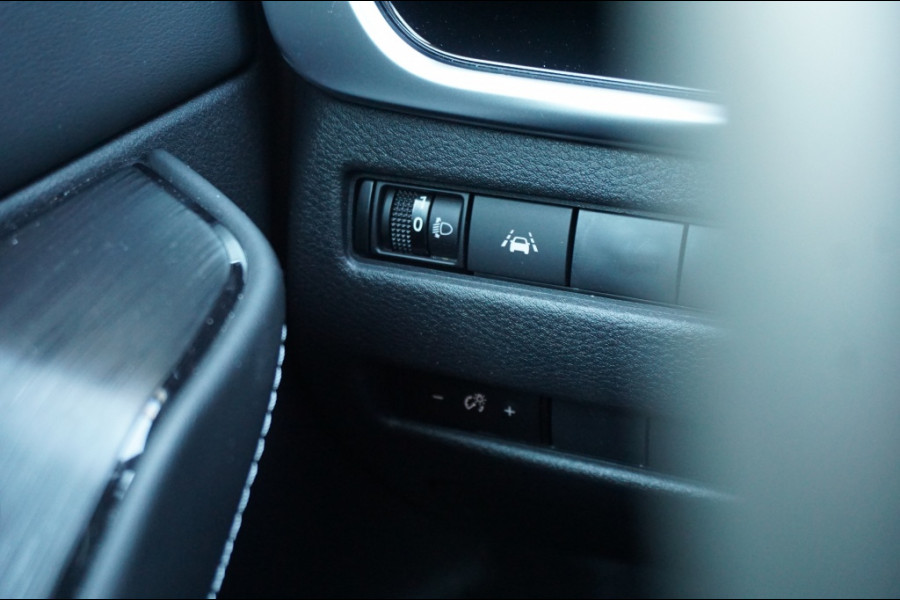 Nissan QASHQAI E-Power N-Connecta | PANO | TREKHAAK | 190PK | DSN PAKKET.