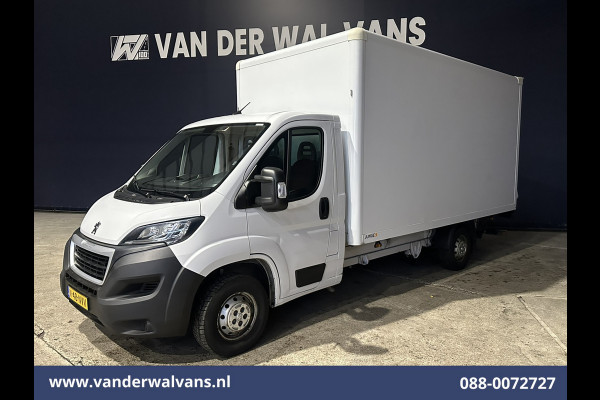 Peugeot Boxer 2.2 BlueHDi 141pk Bakwagen Laadklep Euro6 Airco | 1055kg laadvermogen | Cruisecontrol Bijrijdersbank.