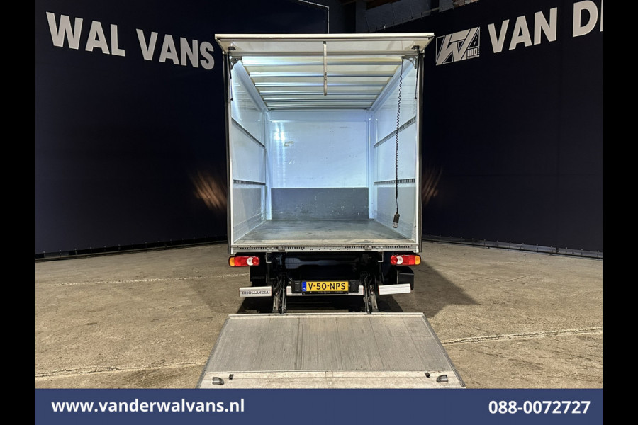 Peugeot Boxer 2.2 BlueHDi 141pk Bakwagen Laadklep Euro6 Airco | Cruisecontrol | 1085kg laadvermogen Bijrijdersbank.