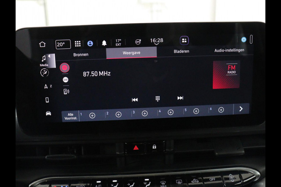 Fiat 500E Icon 42 kWh | 3 Fase | Carplay | Navigatie | Cruise control | Climate control | Bluetooth | 16'' lichtmetalen velgen