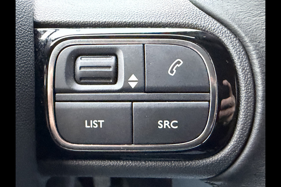 Citroën C3 110pk Shine (Automatische Airco - Navigatie - LED - Apple Carplay - Parkeersensoren - Lichtmetalen velgen)