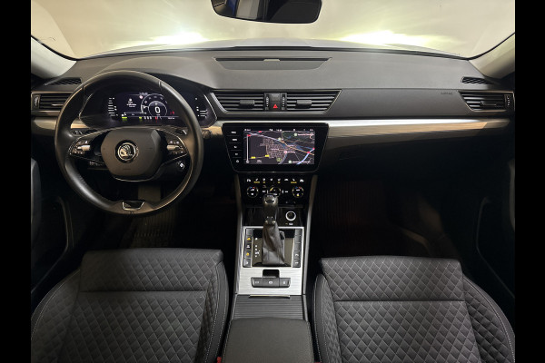 Škoda Superb Combi iV 218PK DSG HYBRID BUSINESS CAMERA/NAVI/STUURVERW.