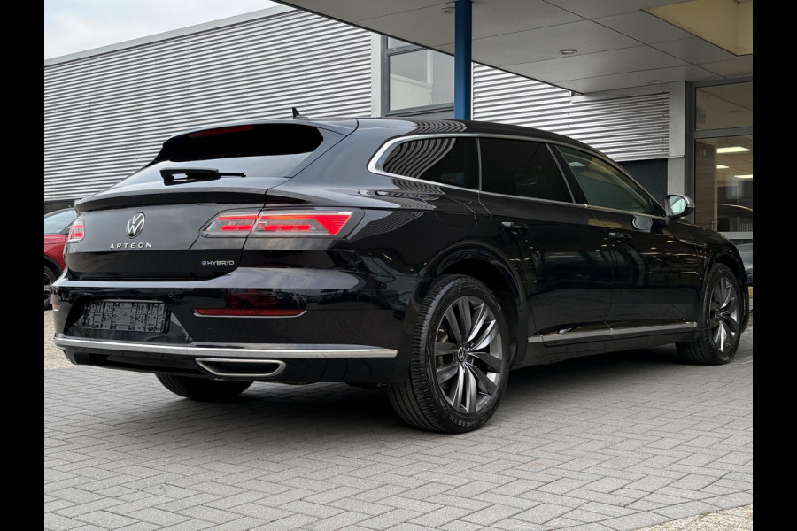Volkswagen Arteon Shooting Brake 1.4 TSI eHybrid Elegance Business+ | Wegklapbare Trekhaak | Stoelverwarming | Stuurwielverwarming | Camera | Side Assist | Comfort stoelen elektrisch verstelbaar