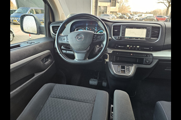Opel Zafira-e Life L2H1 Innovation 75 kWh 8-persoons | 2x Schuifdeur | Trekhaak | Stoelverwarming | Camera | Navi |