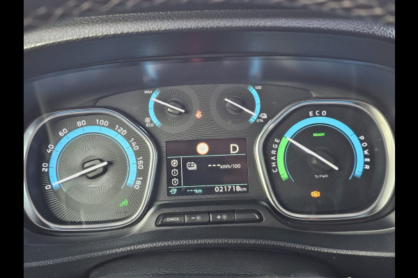 Opel Zafira-e Life L2H1 Innovation 75 kWh 8-persoons | 2x Schuifdeur | Trekhaak | Stoelverwarming | Camera | Navi |