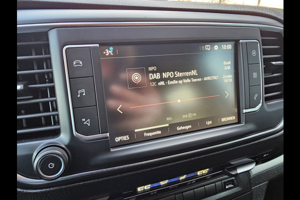 Opel Zafira-e Life L2H1 Innovation 75 kWh 8-persoons | 2x Schuifdeur | Trekhaak | Stoelverwarming | Camera | Navi |