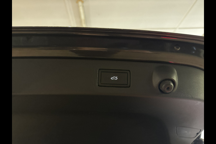 Volkswagen Arteon Shooting Brake eHYBRID 218PK DSG ELEGANCE BUSINESS+ TREKHAAK/NAVI/360CAMERA/LEDER