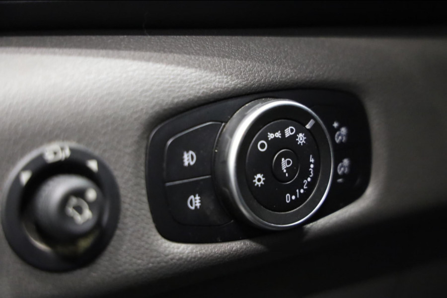 Ford Transit 350 2.0 TDCI AUTOMAAT L3/H3 TREKHAAK NAVI PDC 170PK TOPSTAAT LEASE V/A €144,- P.M. INRUIL MOGELIJK