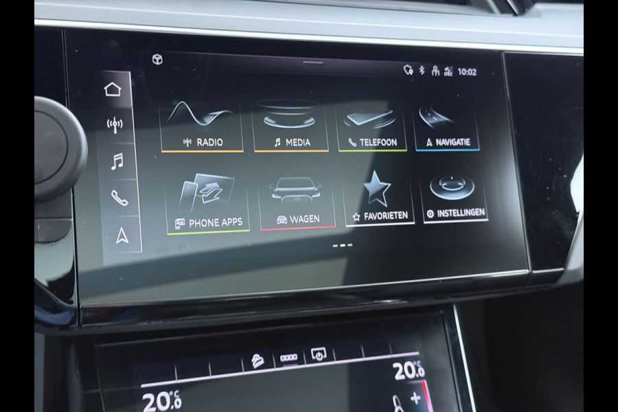 Audi e-tron 55 Quattro 95kWh Camera Panoramadak Adap.Cruise Trekhaak Navi Ecc Leder Business Edition Plus SOH 91% Elek.Stoelen+Verwarmd Keyless Rijstrooksensor AWD 4WD Elek.Achterklep 1e Eigenaar Origineel Nederlandse Auto Dealeronderhouden