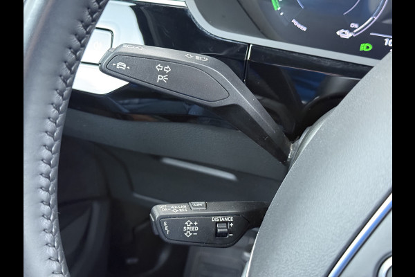 Audi e-tron 55 Quattro 95kWh Camera Panoramadak Adap.Cruise Trekhaak Navi Ecc Leder Business Edition Plus SOH 91% Elek.Stoelen+Verwarmd Keyless Rijstrooksensor AWD 4WD Elek.Achterklep 1e Eigenaar Origineel Nederlandse Auto Dealeronderhouden